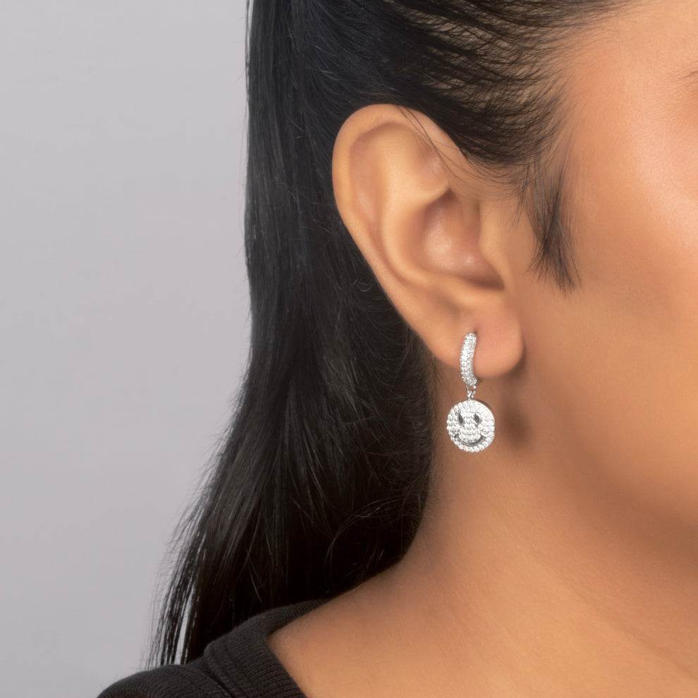 Iced Face Motif Earring - ProjektStreet®