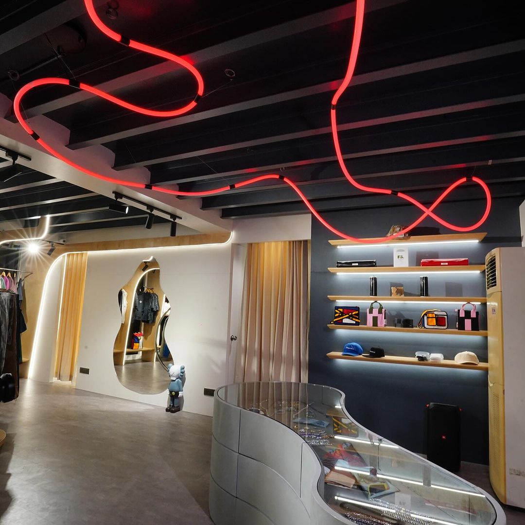 Luxury Shopping in Mumbai for Foreign Travelers: Where Design Meets Culture