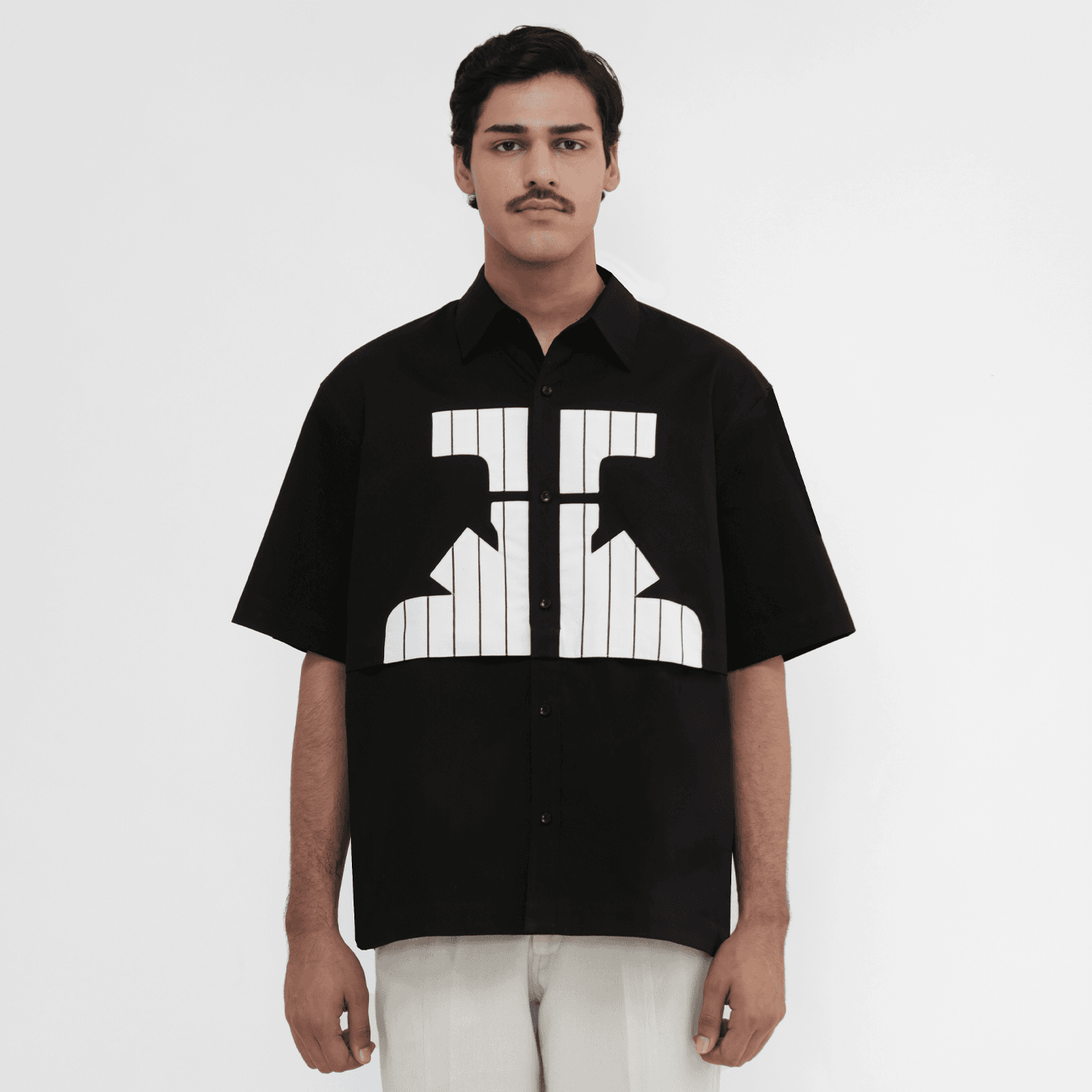 Hydrant Applique Shirt Black - ProjektStreet®