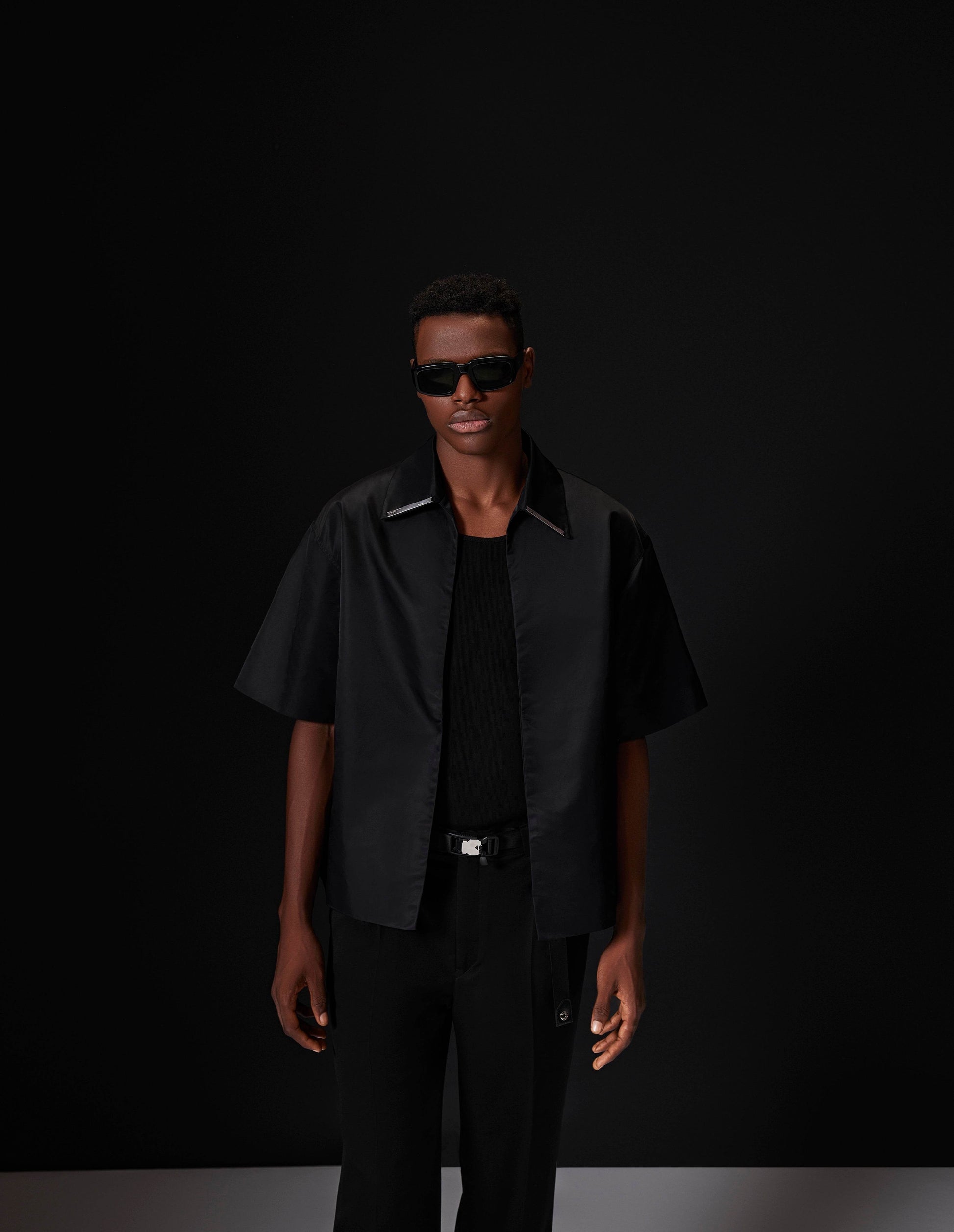 Inox Metal Plaque Shirt - Sleek Black - ProjektStreet®