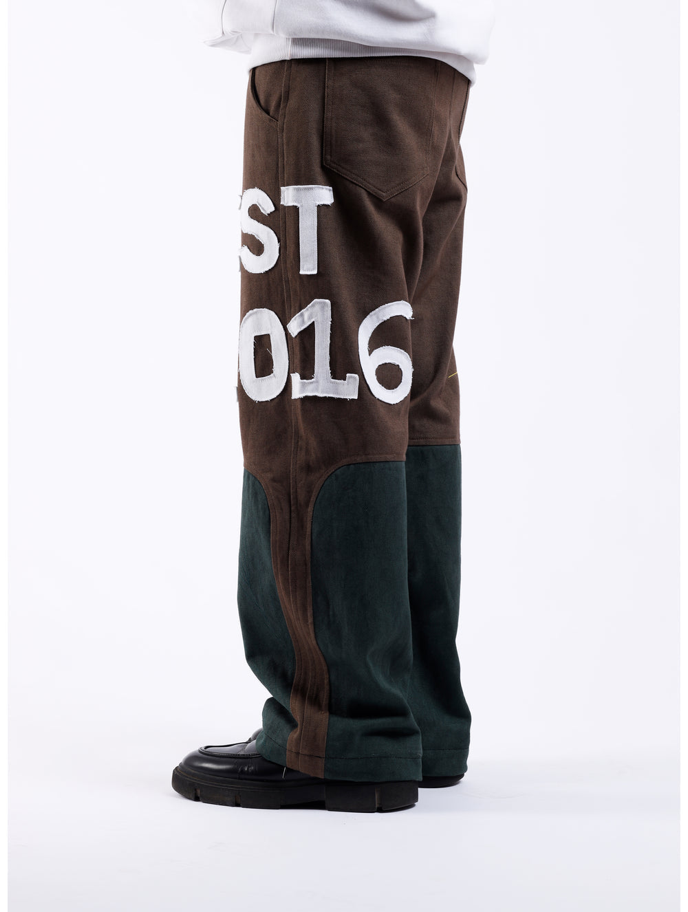 OB Curved Jeans