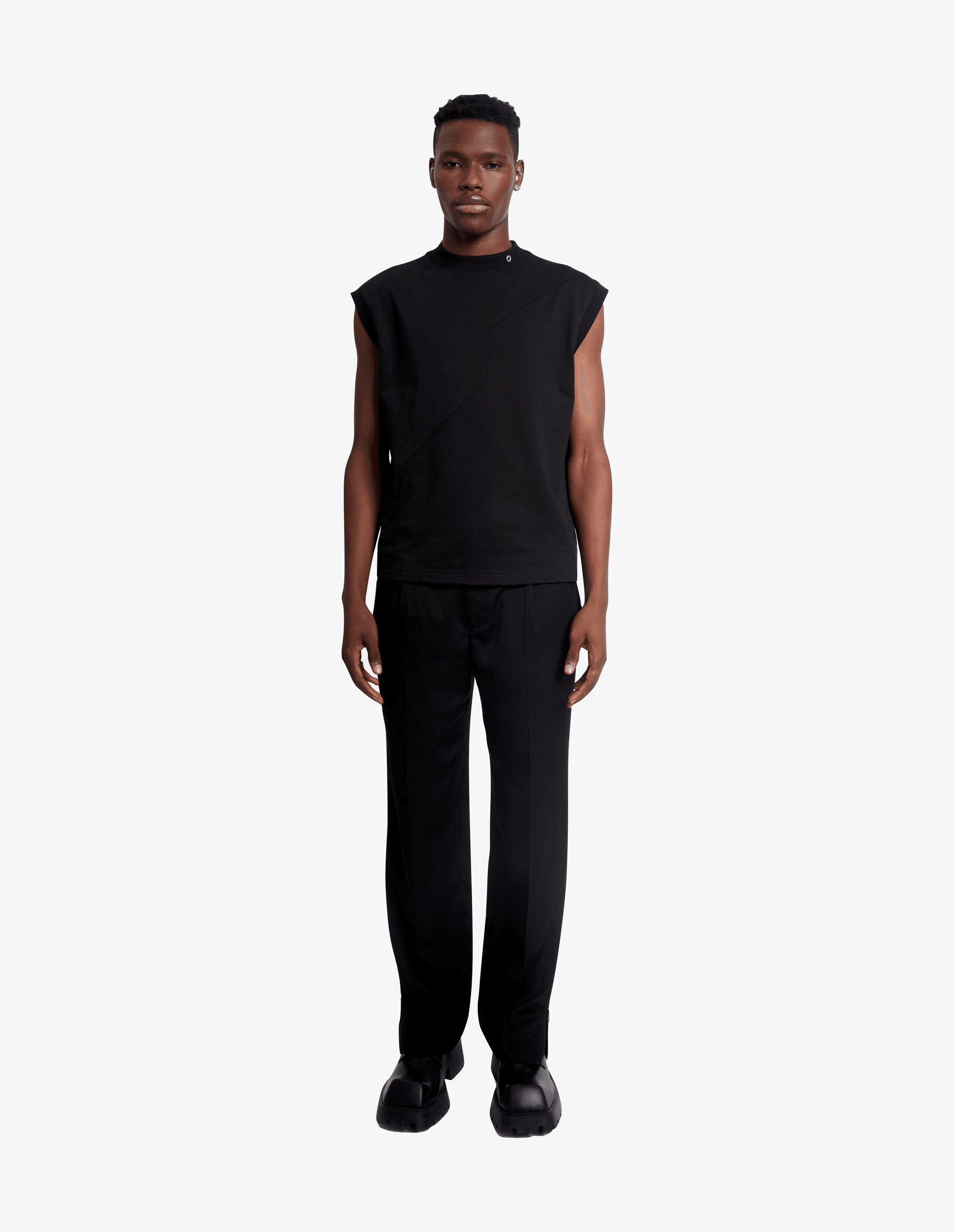 Inaugural Sleeveless T-shirt - Black - ProjektStreet®