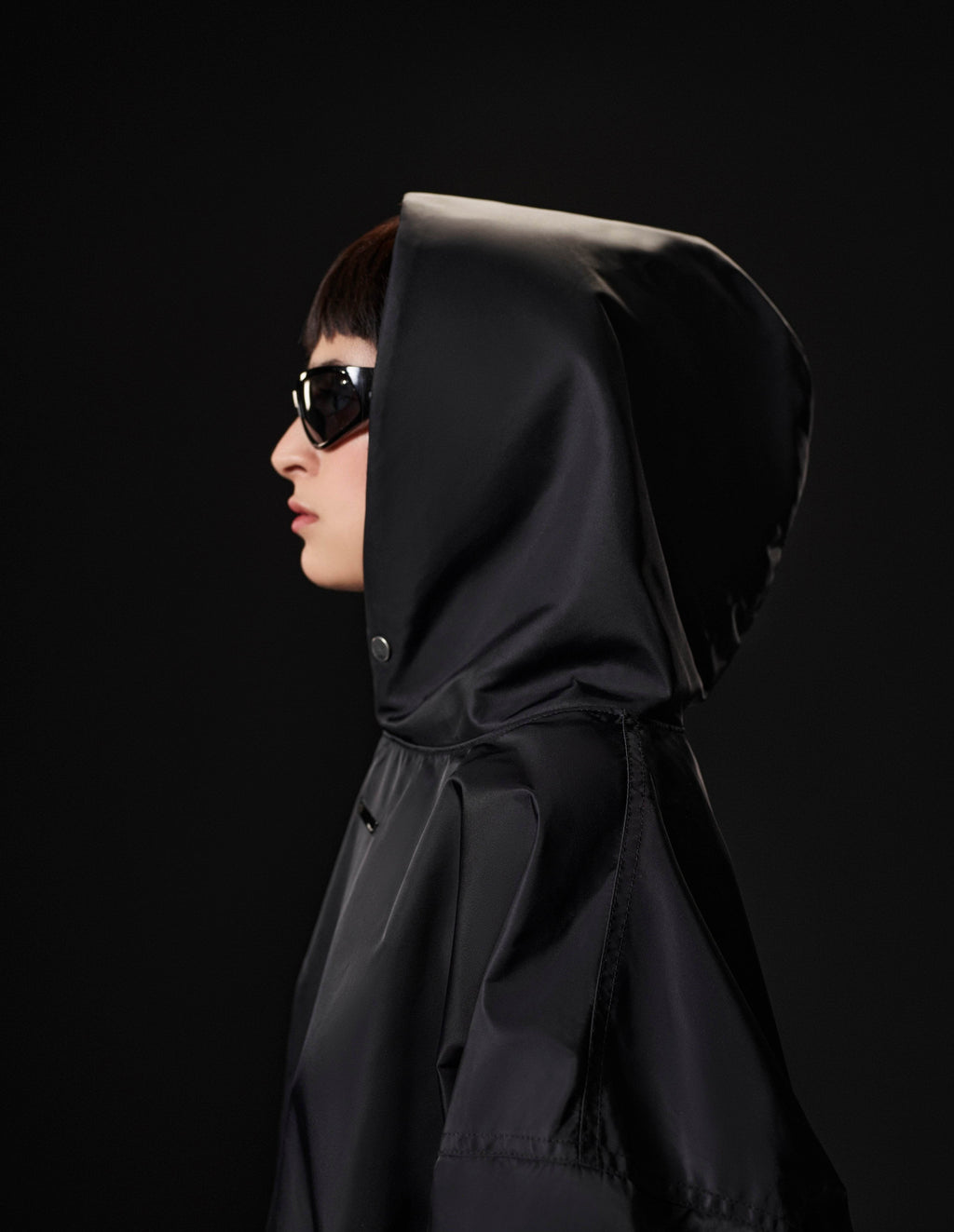 GRS Nylon Tech Hoodie- Sleek Black - ProjektStreet®