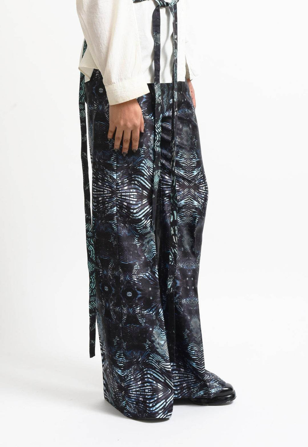Electric Wave Trousers - ProjektStreet®
