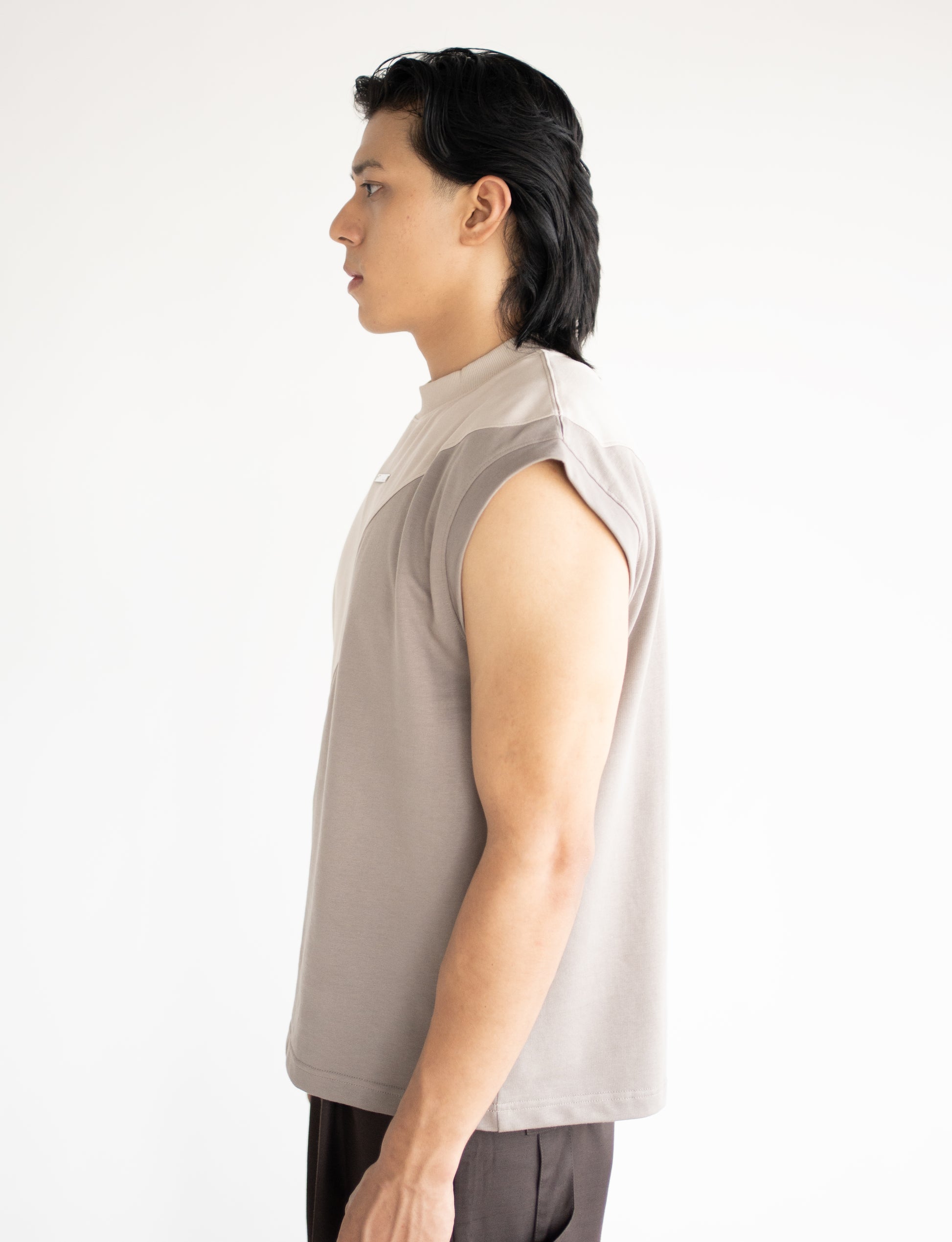 Mocha Sleeveless T-shirt